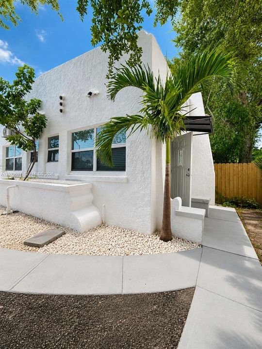 For Rent: $1,480 (1 beds, 1 baths, 500 Square Feet)