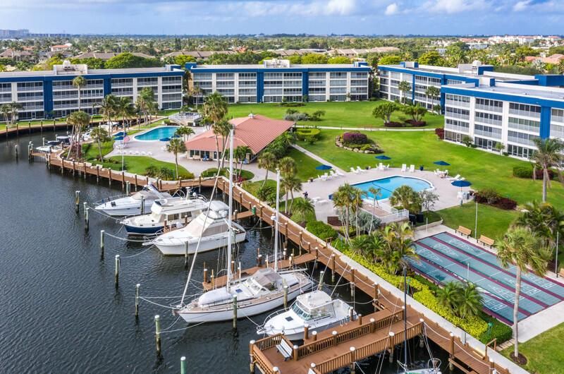 boats, pools
