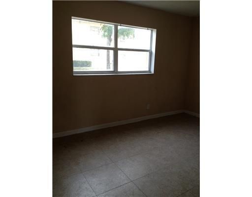 BEDROOM2