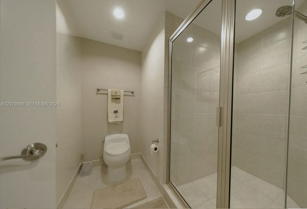 На продажу: $399,500 (3 спален, 3 ванн, 0 Квадратных фут)