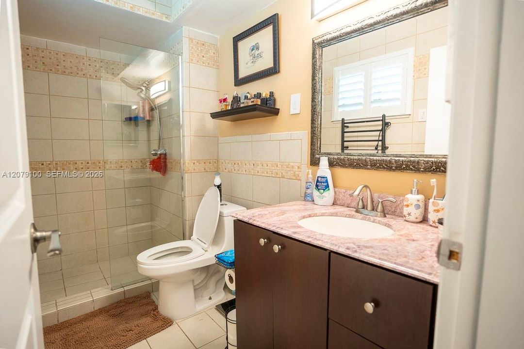 На продажу: $875,900 (4 спален, 2 ванн, 2232 Квадратных фут)