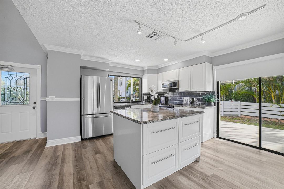 Livingroom-B Virtual Staging