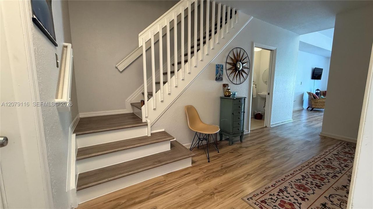 В аренду: $3,700 (3 спален, 2 ванн, 1590 Квадратных фут)