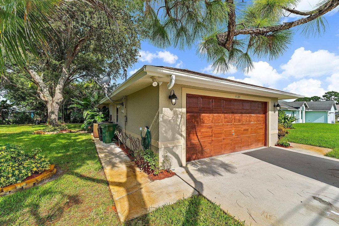 001-4120SWBelshawSt-PortSaintLucie-SMALL