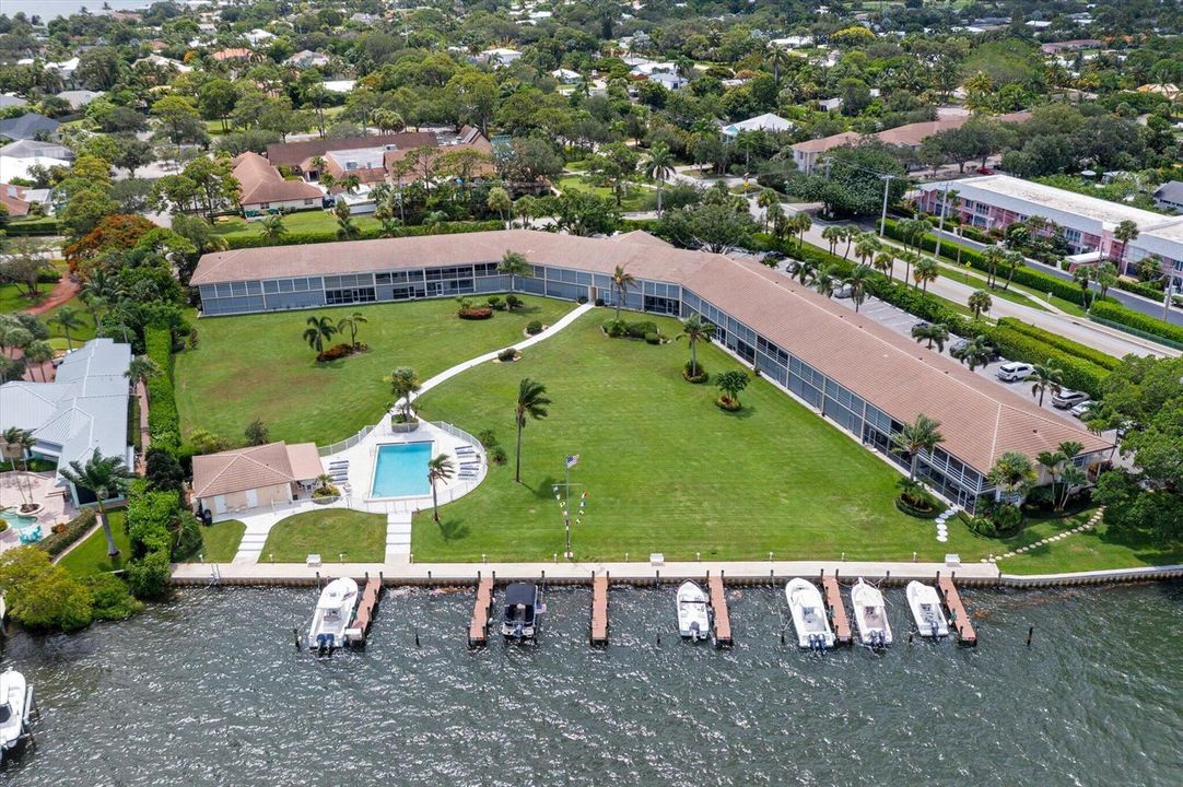 478 tequesta dr 115