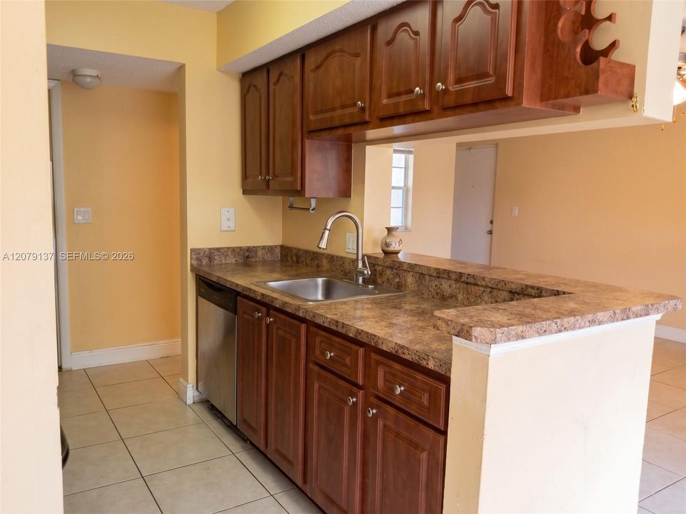 En Venta: $157,000 (1 camas, 1 baños, 695 Pies cuadrados)