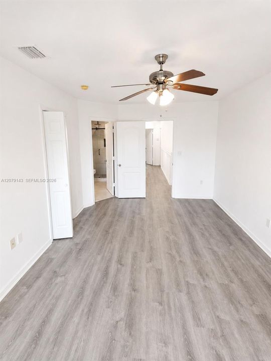 For Rent: $3,290 (3 beds, 3 baths, 1489 Square Feet)