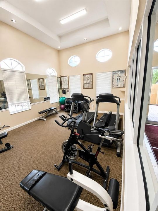 For Rent: $3,290 (3 beds, 3 baths, 1489 Square Feet)
