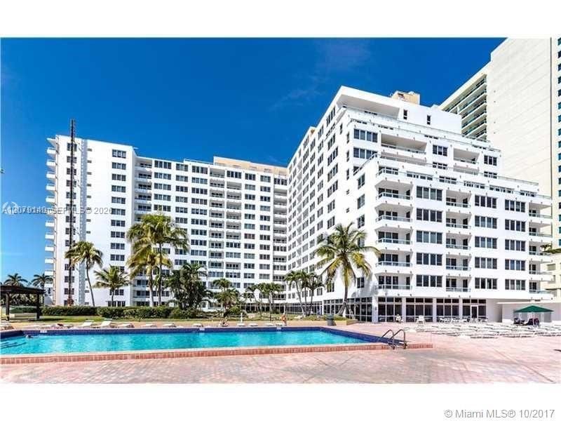 For Rent: $2,950 (1 beds, 2 baths, 1046 Square Feet)