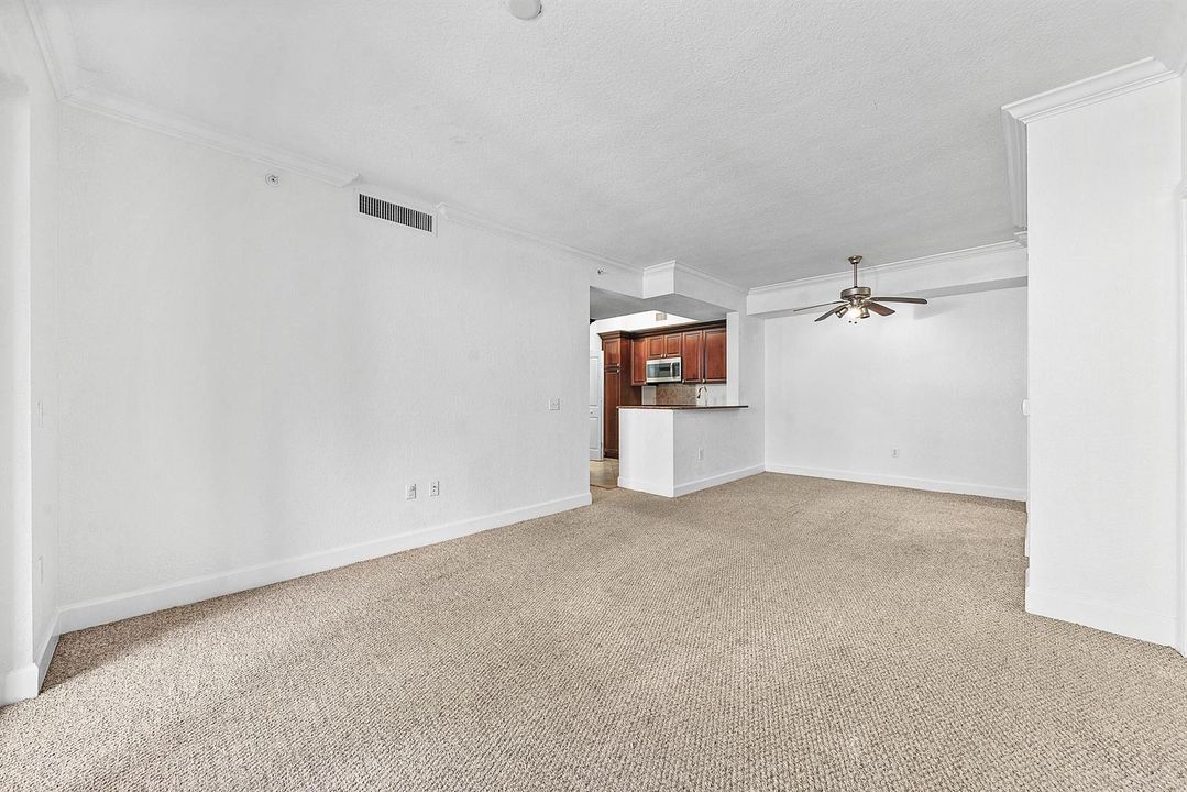 005-1660RenaissanceCommonsBoulevard-2421