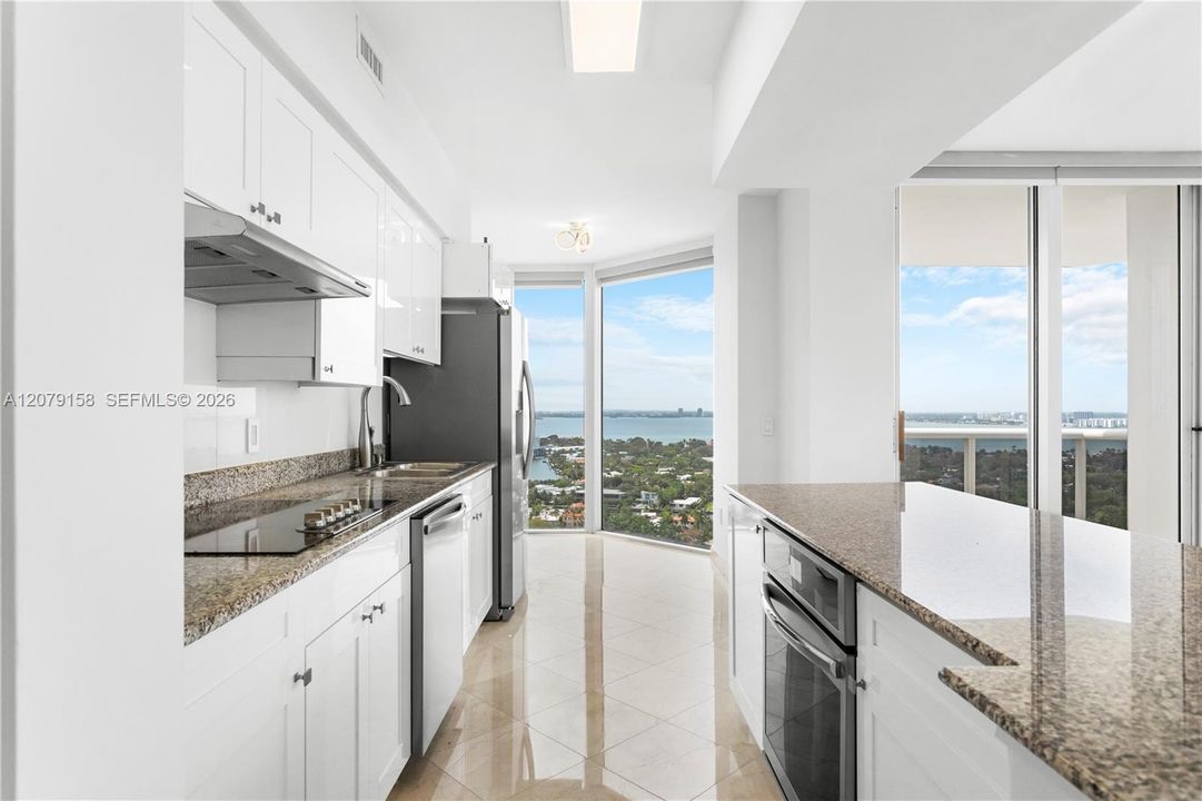 For Rent: $7,100 (2 beds, 2 baths, 1380 Square Feet)