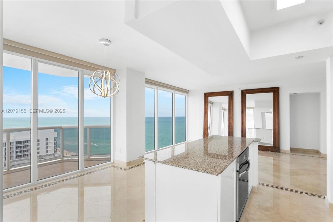 For Rent: $7,100 (2 beds, 2 baths, 1380 Square Feet)