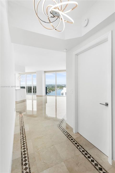 For Rent: $7,100 (2 beds, 2 baths, 1380 Square Feet)