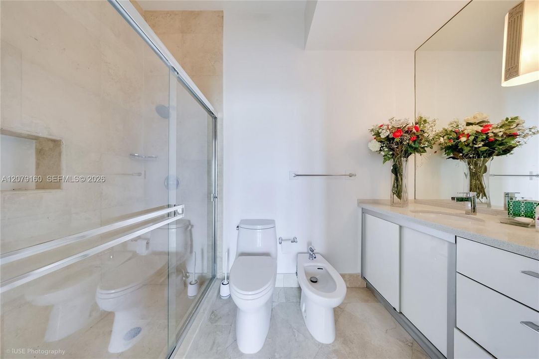 Second Full Bathroom ensuite.