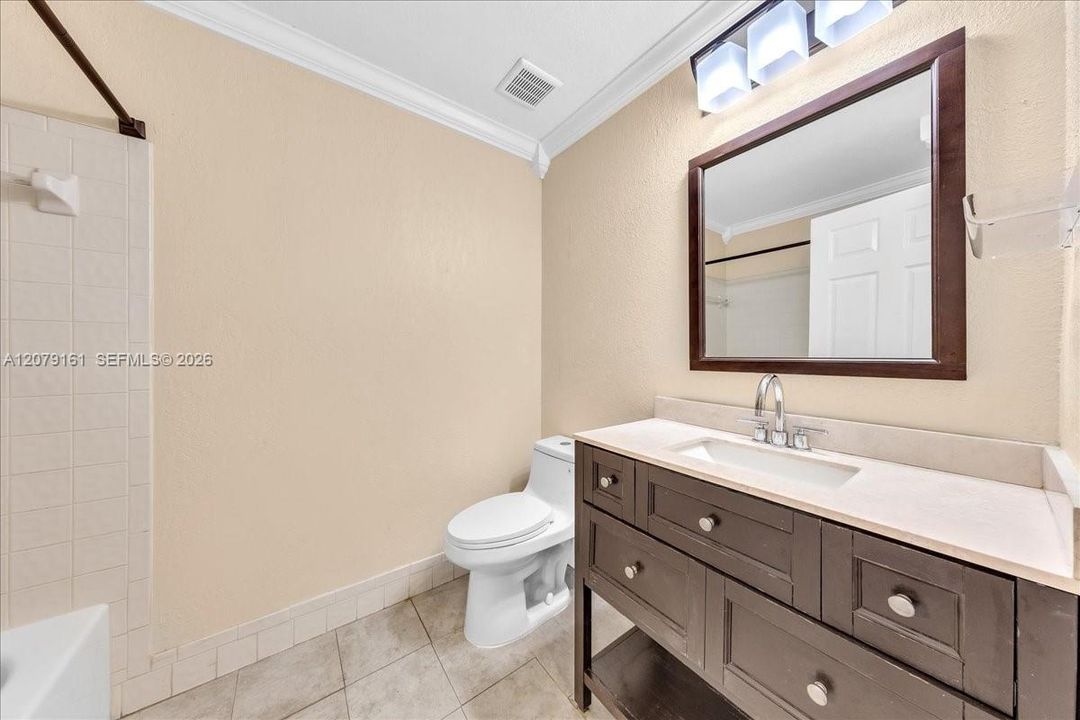 For Rent: $5,795 (4 beds, 2 baths, 2173 Square Feet)
