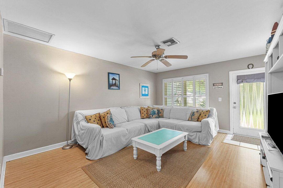 005-612Northwest7thCourt-BoyntonBeach-FL