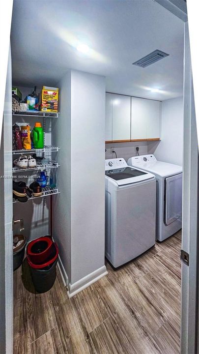 En Venta: $259,000 (2 camas, 2 baños, 1093 Pies cuadrados)