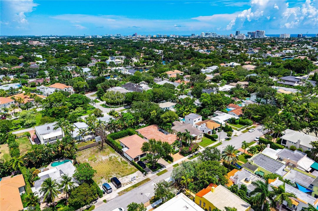 For Sale: $1,899,999 (3 beds, 2 baths, 2357 Square Feet)