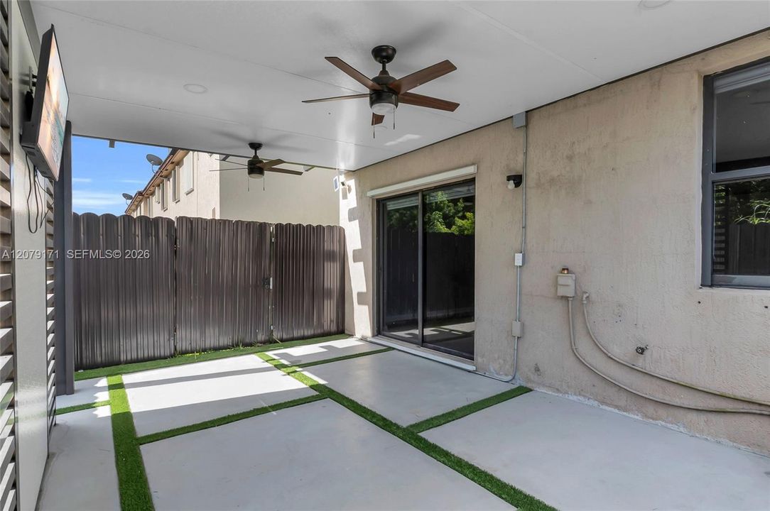For Rent: $4,500 (4 beds, 3 baths, 1827 Square Feet)