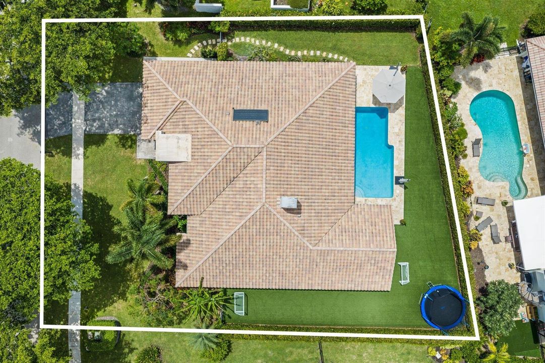 2911 NW 28th Terrace - 75.jpg-SMALL