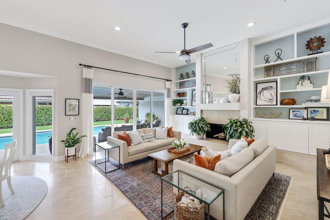 2911 NW 28th Terrace - 31.jpg-SMALL