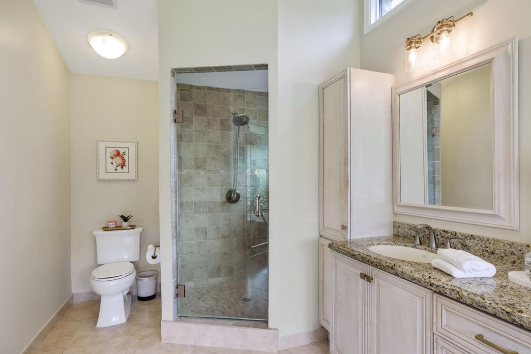 2911 NW 28th Terrace - 68.jpg-SMALL
