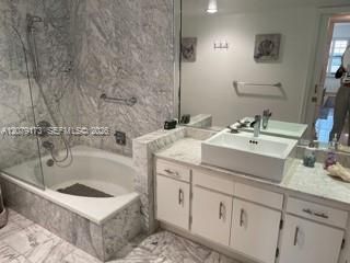 For Rent: $3,900 (2 beds, 2 baths, 1500 Square Feet)
