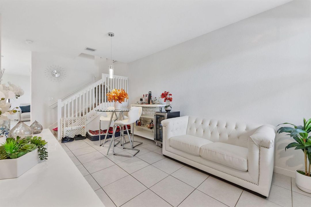 3-web-or-mls-577A3725