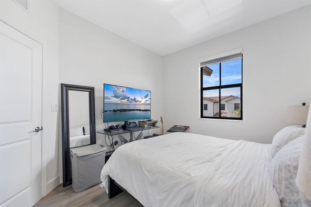 26-web-or-mls-577A3840