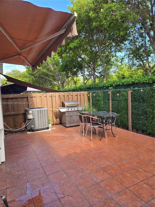 For Sale: $654,900 (4 beds, 3 baths, 1904 Square Feet)