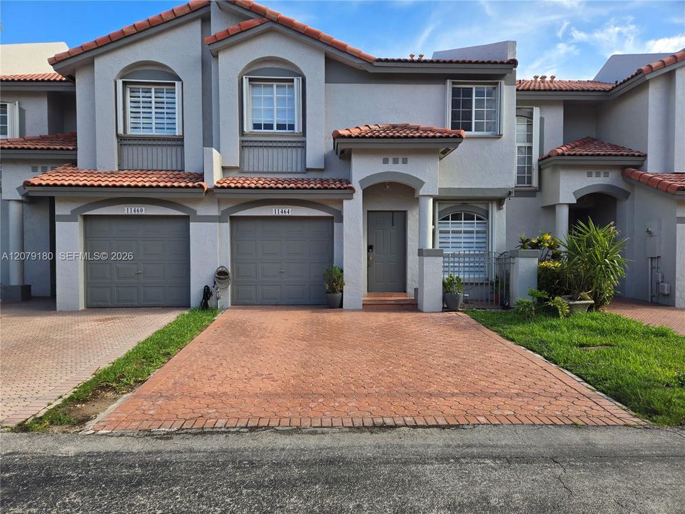 For Sale: $654,900 (4 beds, 3 baths, 1904 Square Feet)