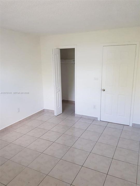 For Rent: $1,650 (1 beds, 1 baths, 600 Square Feet)