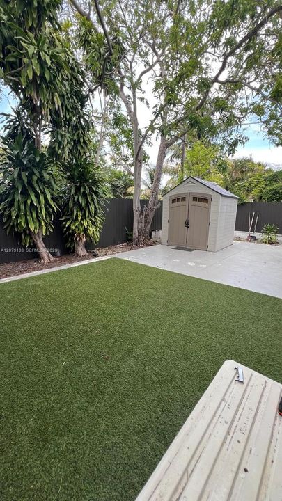 For Sale: $664,500 (3 beds, 2 baths, 1336 Square Feet)