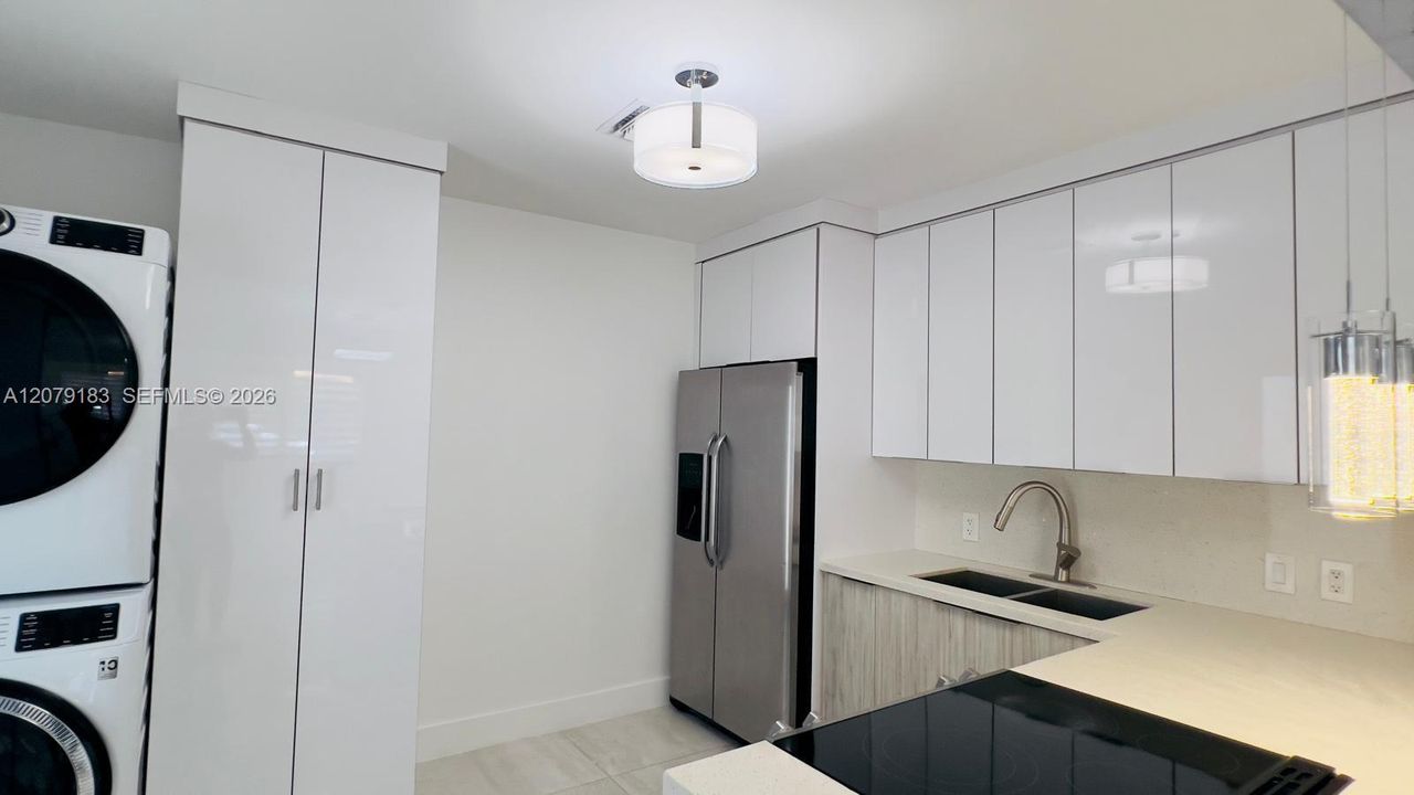 For Sale: $664,500 (3 beds, 2 baths, 1336 Square Feet)
