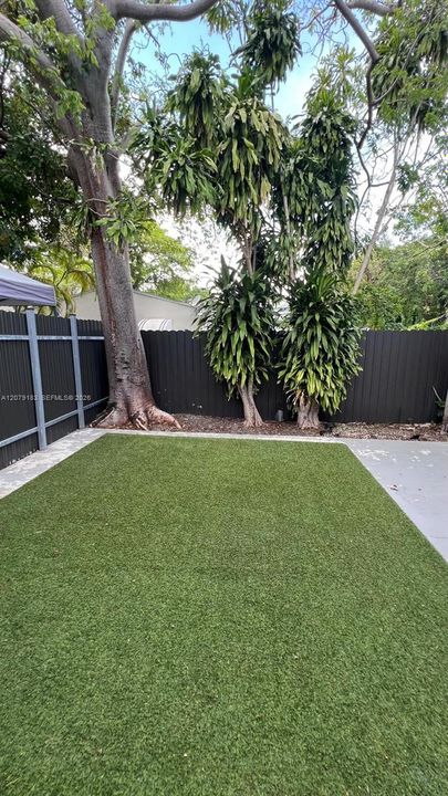 For Sale: $664,500 (3 beds, 2 baths, 1336 Square Feet)