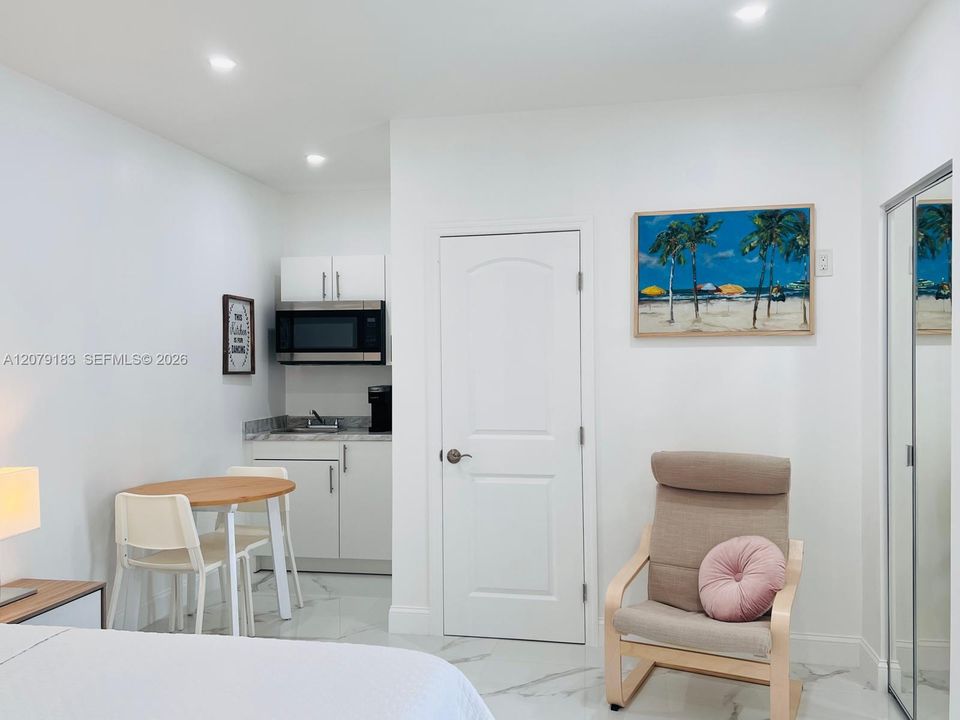 For Sale: $664,500 (3 beds, 2 baths, 1336 Square Feet)