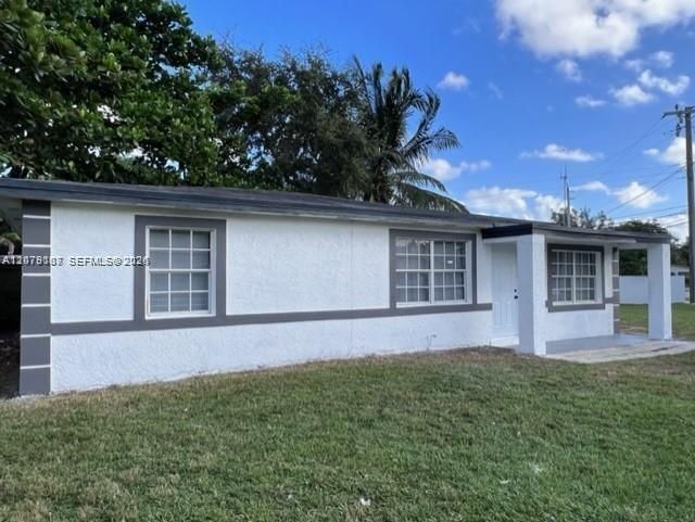 For Sale: $405,000 (3 beds, 1 baths, 1050 Square Feet)