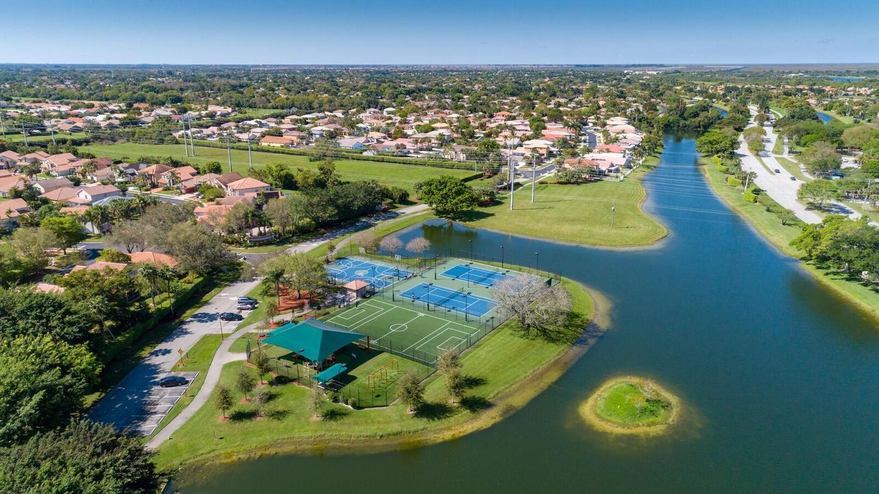 29_Mission_Bay_Amenities_Aerials_5_of_10