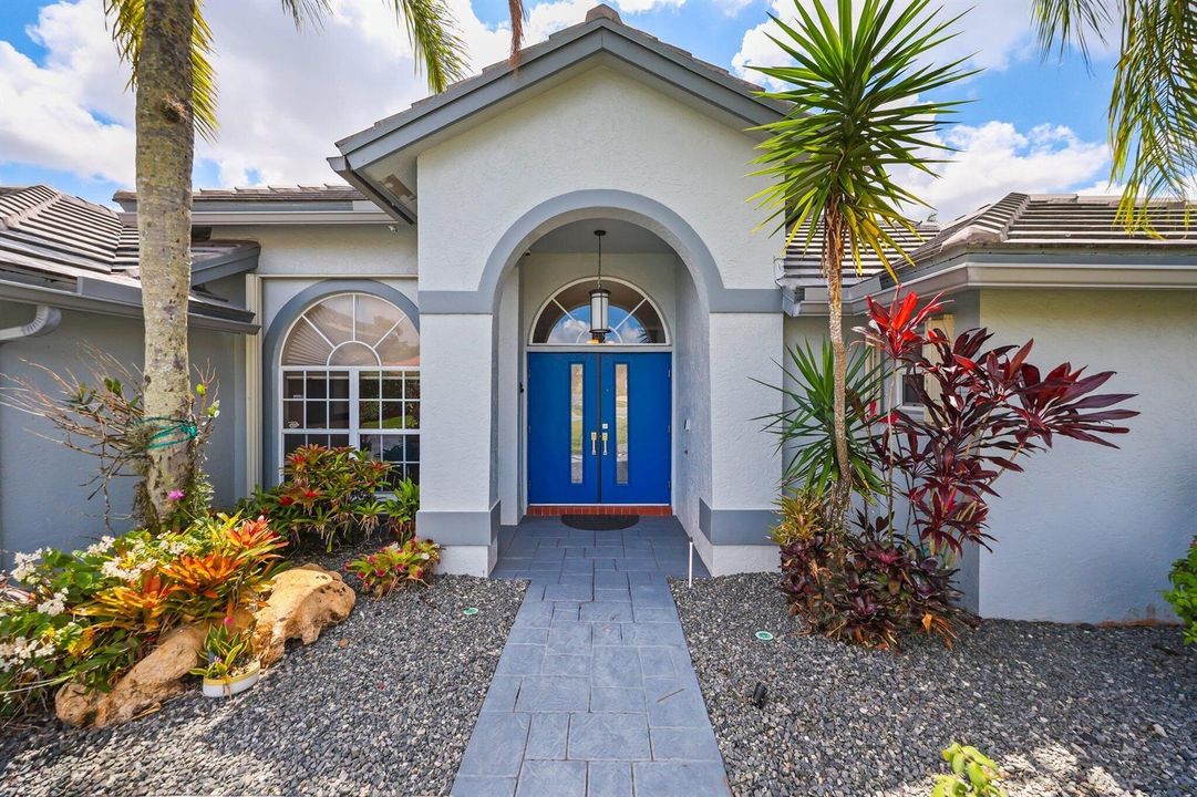 20317 Hacienda Court - 6.jpg-SMALL