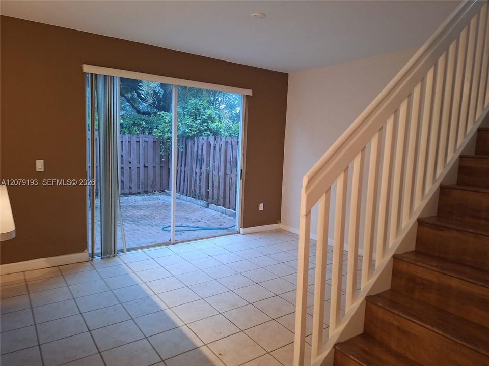 En Renta: $3,550 (3 camas, 2 baños, 1512 Pies cuadrados)
