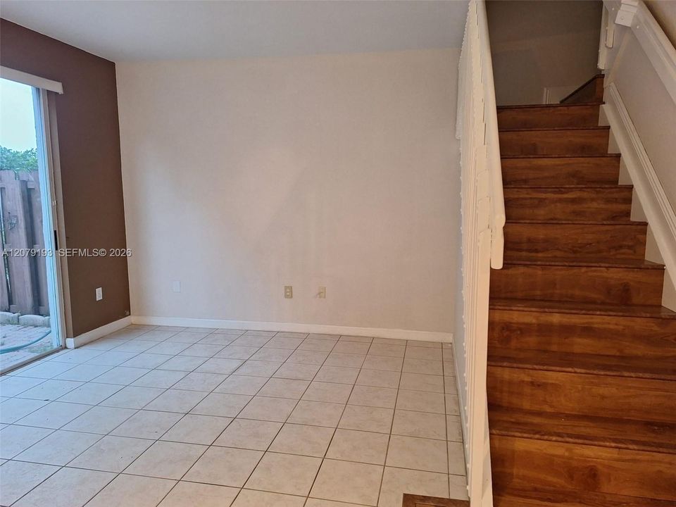 En Renta: $3,550 (3 camas, 2 baños, 1512 Pies cuadrados)