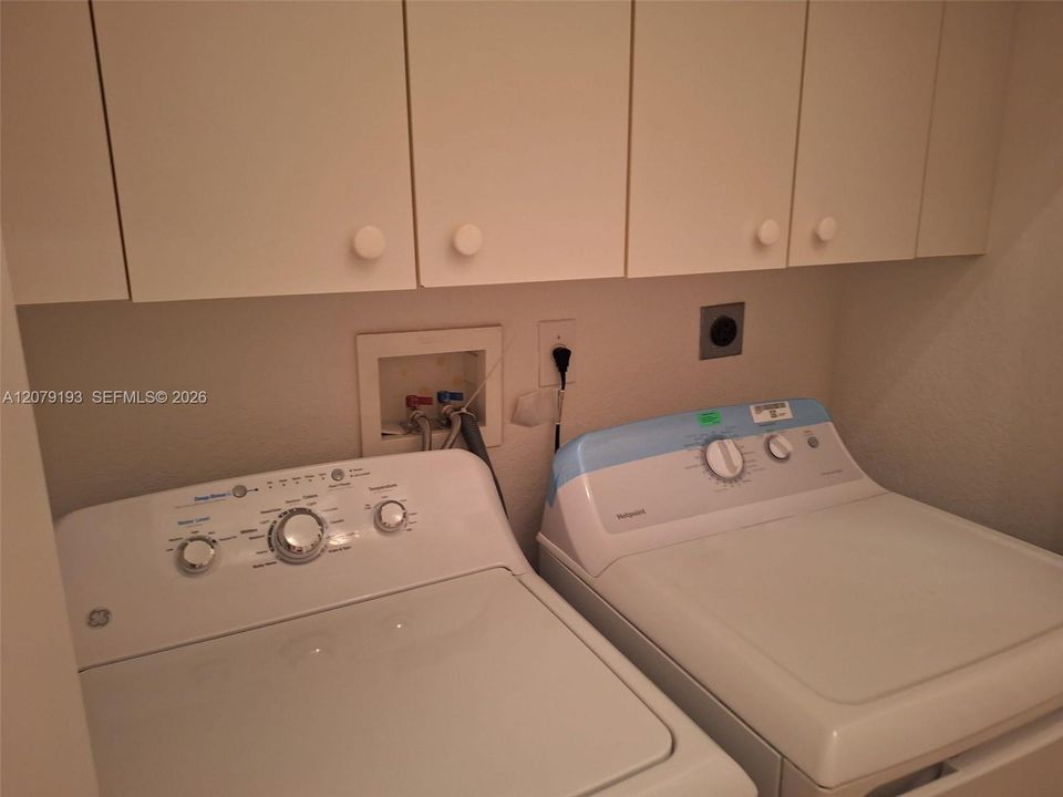 En Renta: $3,550 (3 camas, 2 baños, 1512 Pies cuadrados)