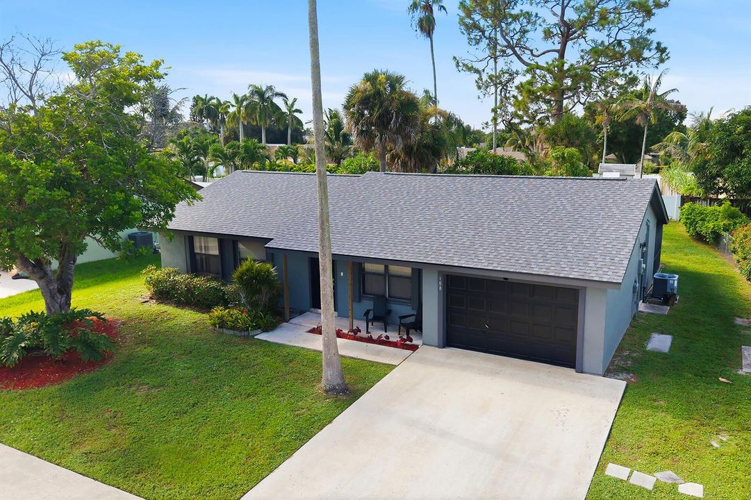 108-SANTA-MONICA-BLVD-33411-002
