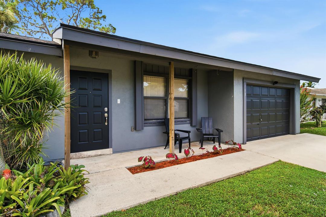 108-SANTA-MONICA-BLVD-33411-007