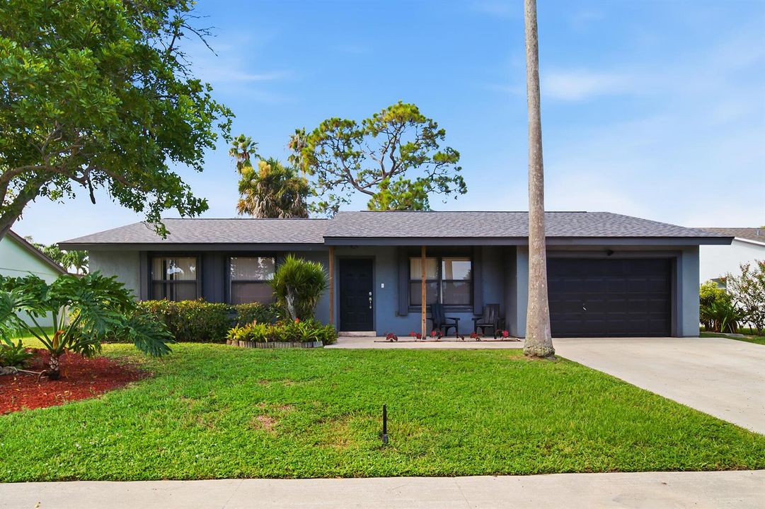 108-SANTA-MONICA-BLVD-33411-005