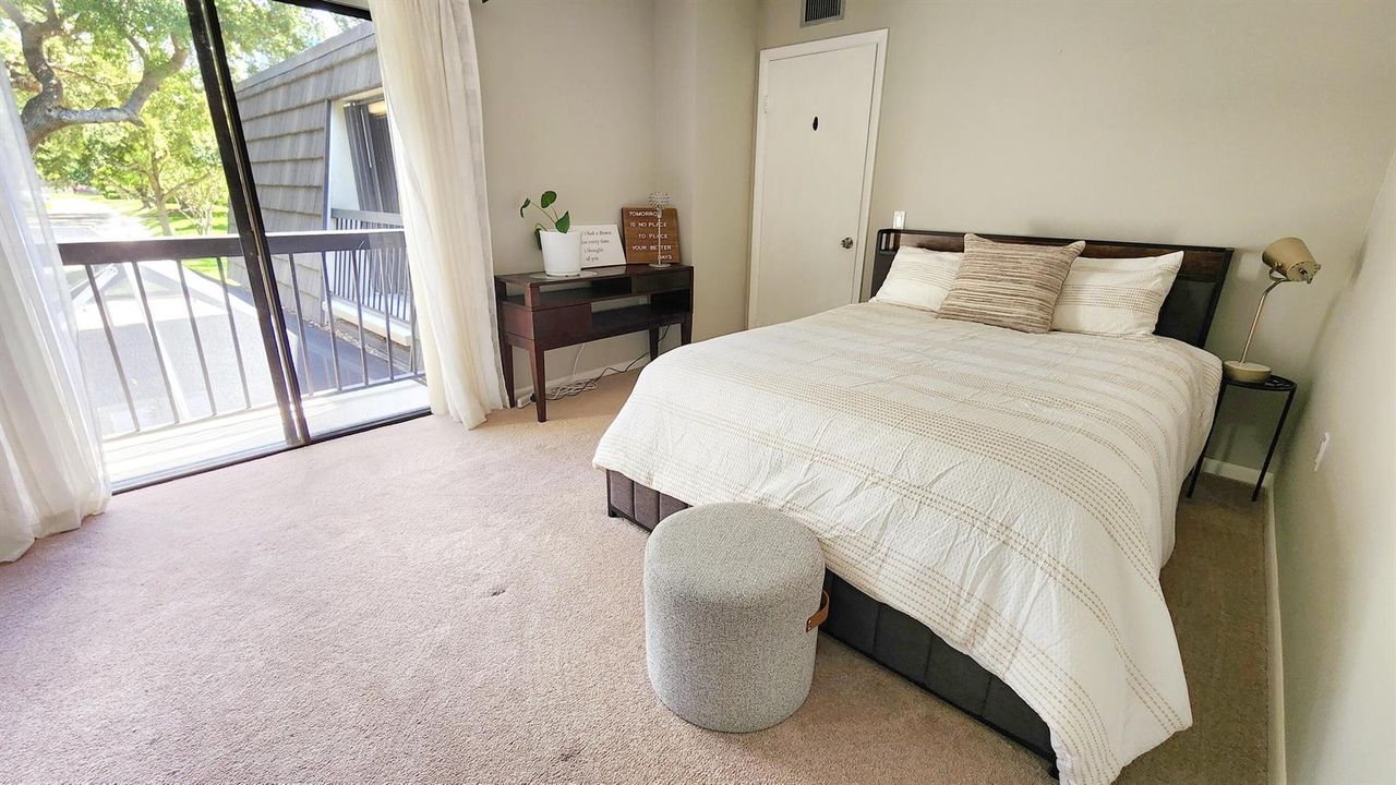 2nd floor guest bedroom