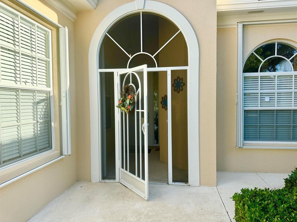 screened entrance