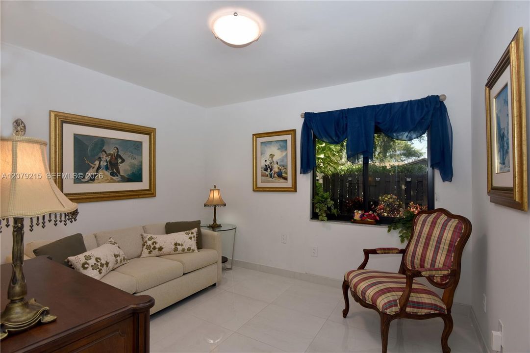 For Sale: $699,900 (3 beds, 2 baths, 1873 Square Feet)