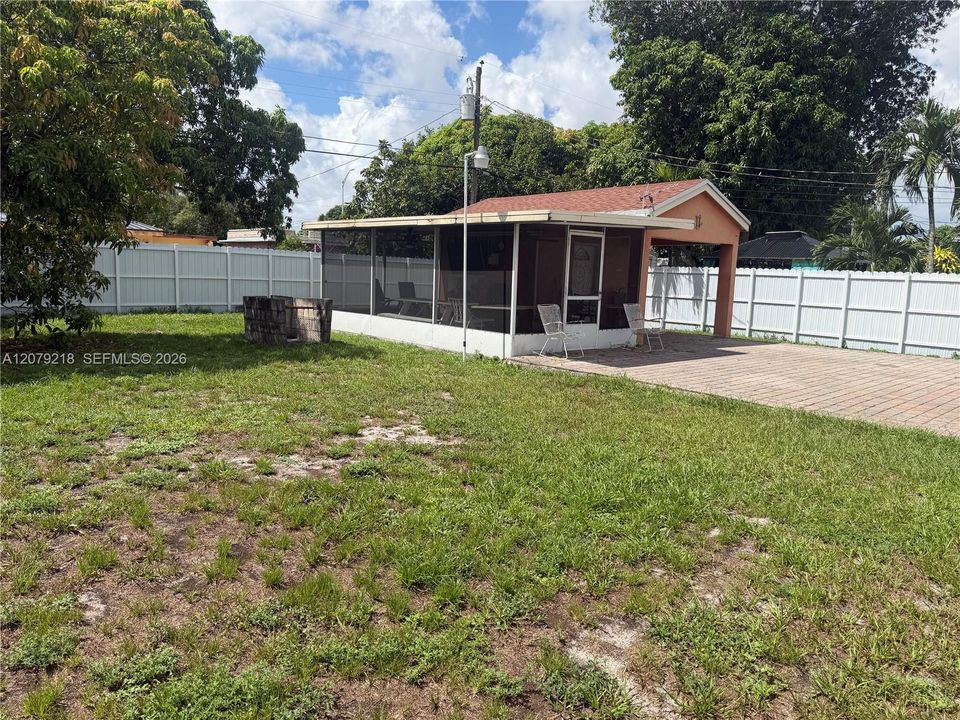 For Sale: $599,000 (3 beds, 2 baths, 1532 Square Feet)