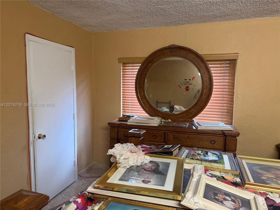 For Sale: $599,000 (3 beds, 2 baths, 1532 Square Feet)